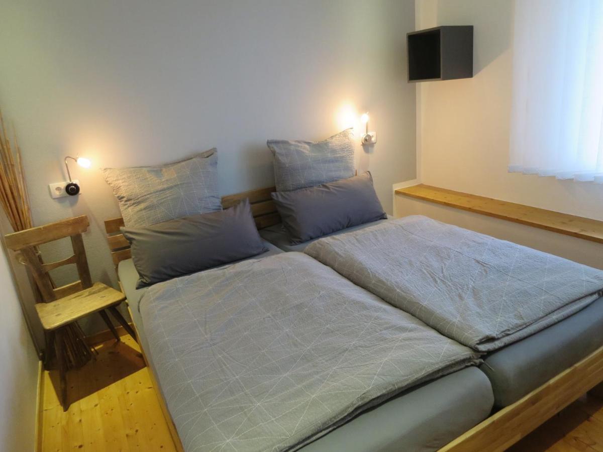 Ferienwohnungen Haus Hinneres Schalkenmehren Exteriör bild